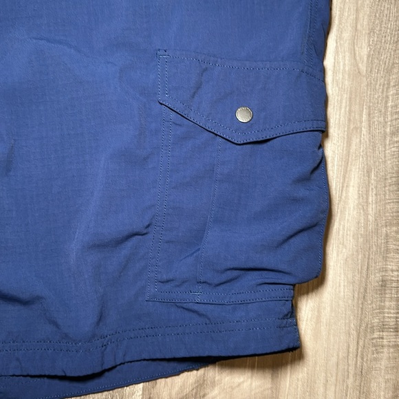 Duluth Armachillo Cooling Relaxed Fit 11” Cargo Shorts - 46 - Picture 4 of 7